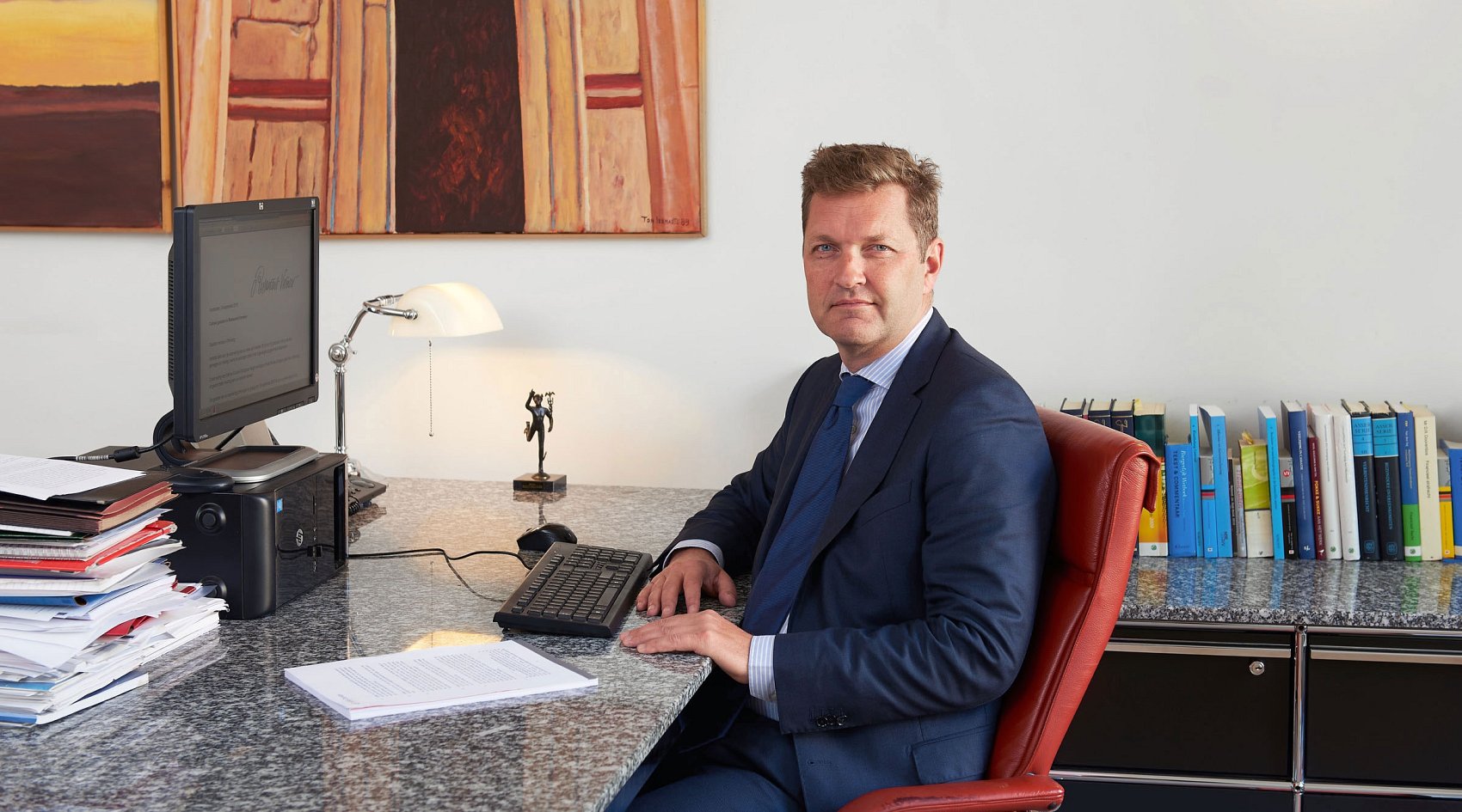 Mr. A.H. Beekhuizen